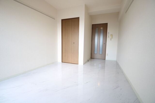 居室・リビング　※別室の参考写真の為、現況優先です。