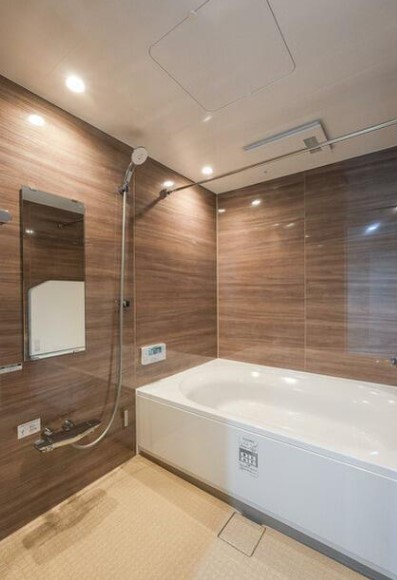 バス・シャワールーム　別部屋参考写真