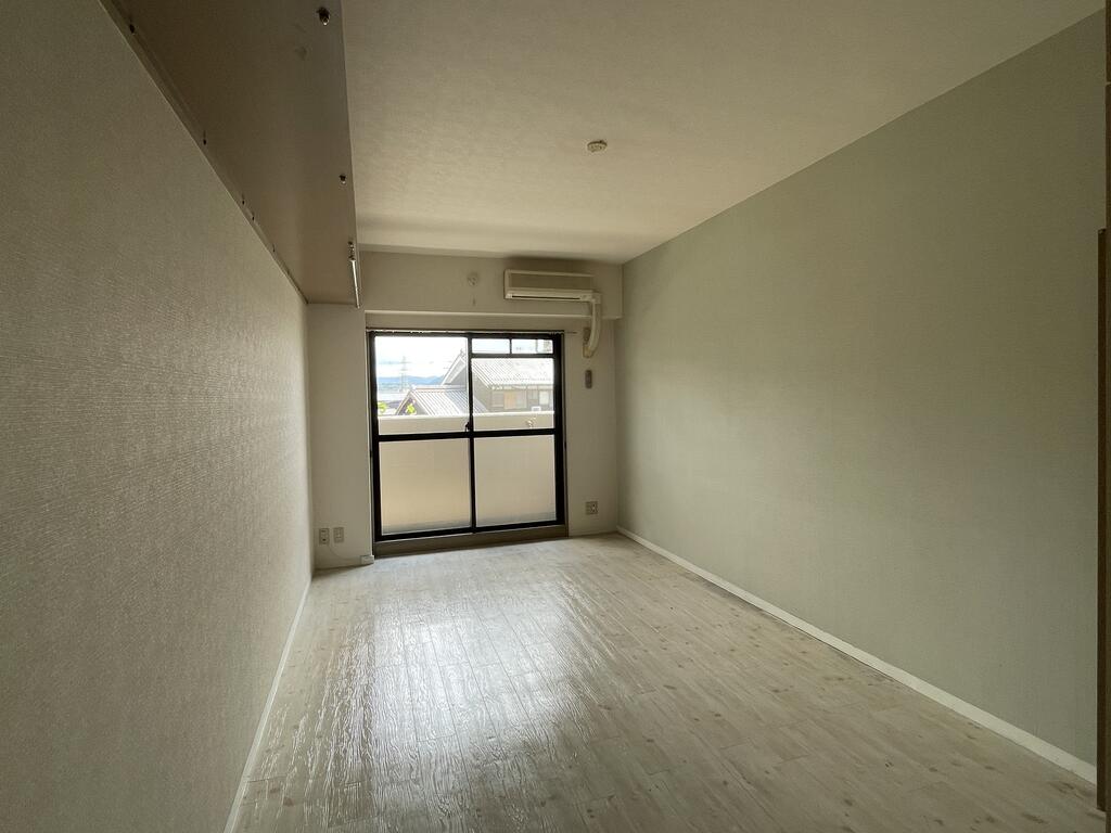 居室・リビング　同仕様写真