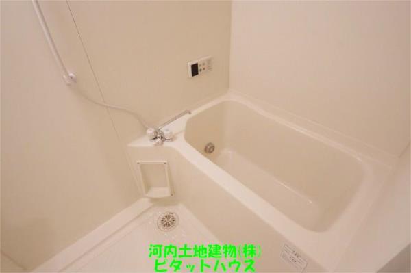 バス・シャワールーム　バス／シャワー