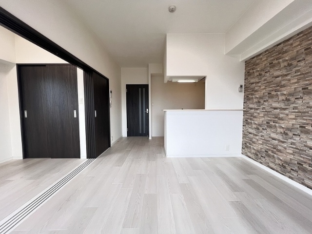 居室・リビング　別部屋参考写真