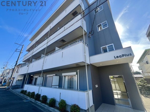 建物外観　オートロック完備で安心のセキュリティ♪