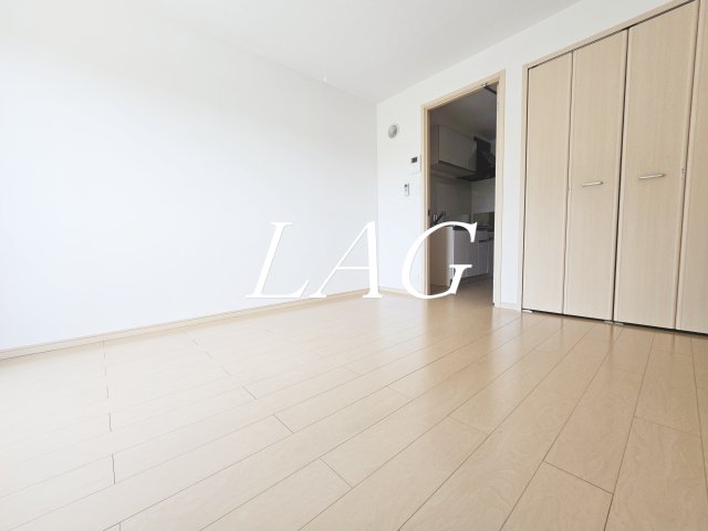 居室・リビング　洋室のお部屋です。（同仕様です。）