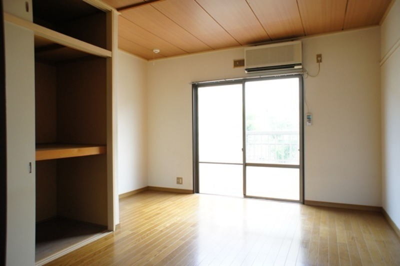 居室・リビング　図面と現状に相違がある場合には現状を優先