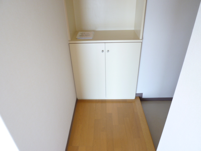 玄関　別の部屋の写真です