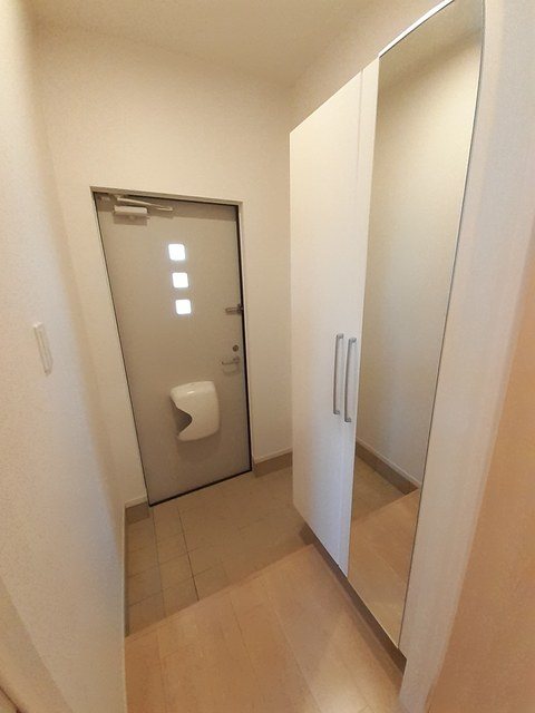 玄関　福岡の賃貸ならトーマスリビング原田店へ