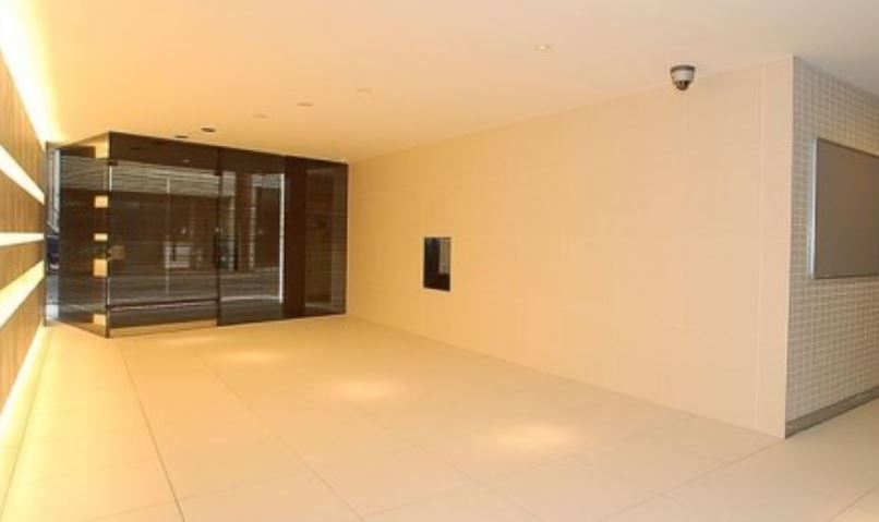 エントランス　★洗練されたデザインのエントランス★