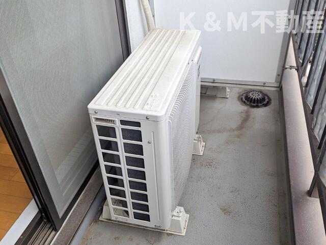 バルコニー　陽当たり良好なバルコニーです