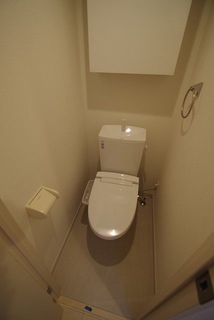 トイレ　★温水洗浄便座付のトイレです★