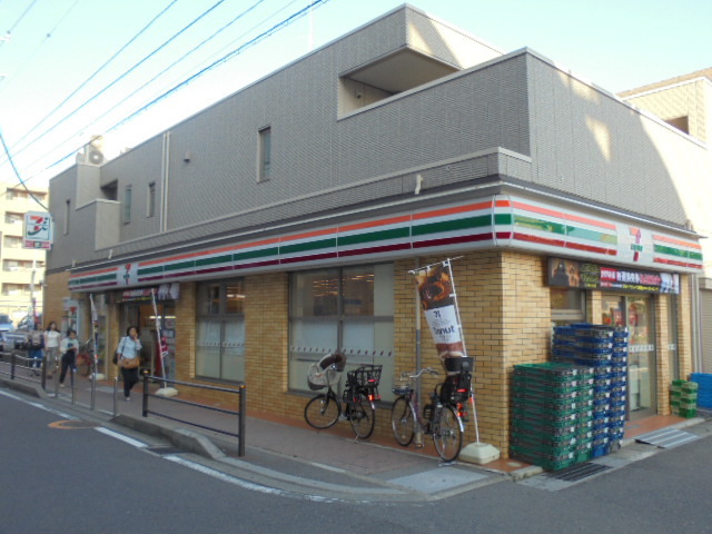 コンビニ　セブンイレブン富浜店（コンビニ）まで61m