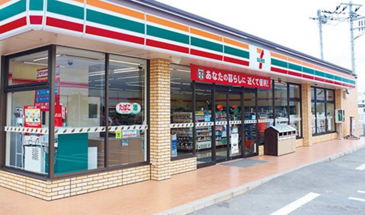 コンビニ　セブンイレブン品川東大井2丁目店（コンビニ）まで129m