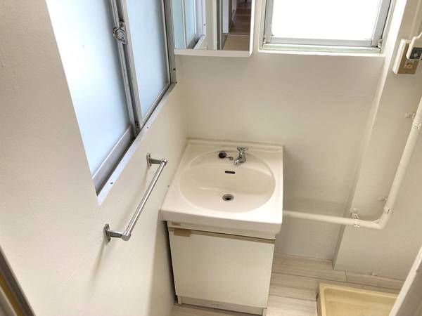 洗面設備　ビレッジハウスの同一物件・同一タイプの間取りの写真です