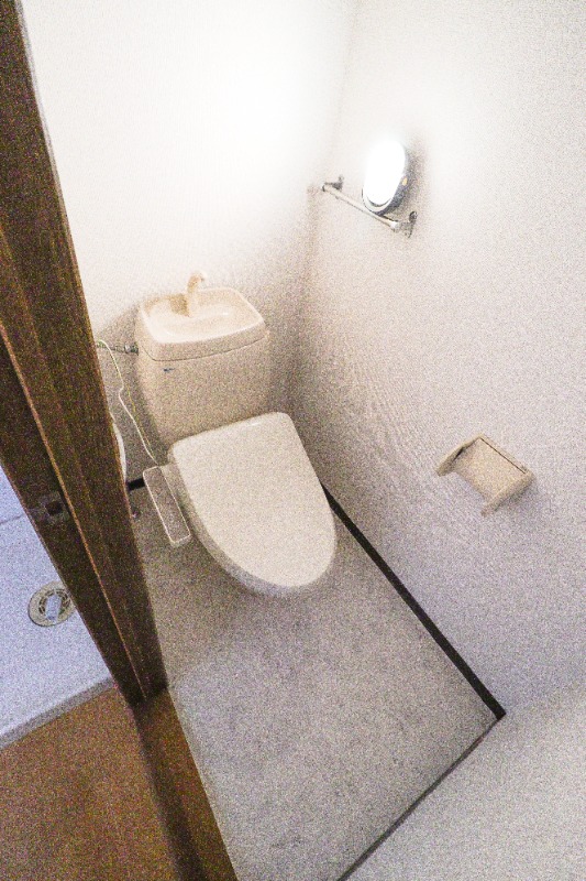 トイレ　図面と現状に相違がある場合には現状を優先