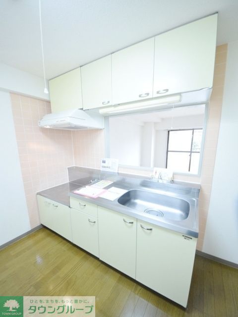 キッチン　お問合せはタウンハウジングまで！※現地待合わせ相談可能