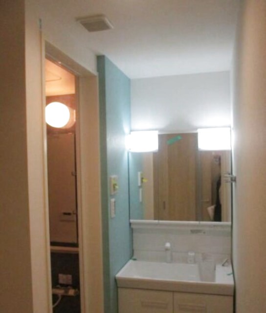 洗面設備　別部屋同仕様タイプ