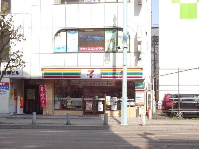 コンビニ　セブンイレブン函館本町店（コンビニ）まで186m