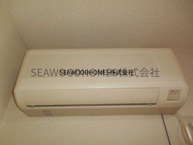 その他設備　エアコン標準装備。一年中快適な室温で過ごせる。