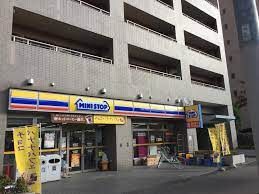 コンビニ　ミニストップ（コンビニ）まで233m