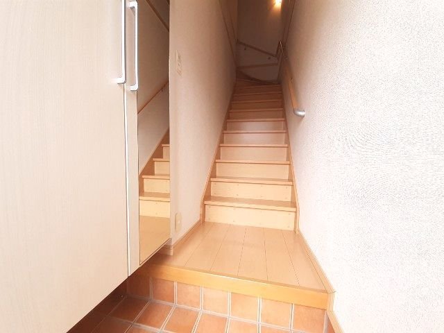 玄関　落ち着いた玄関です