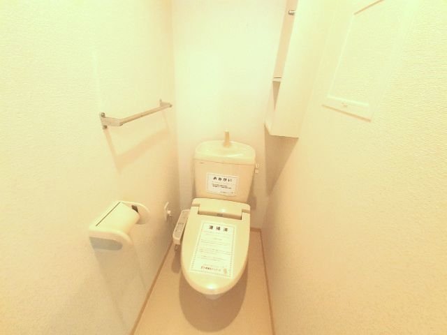 トイレ　シンプルで使いやすいトイレです