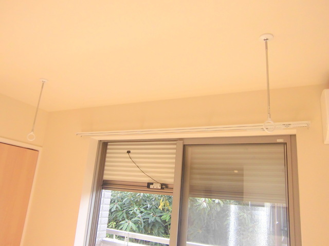 セキュリティ　★防犯シャッター&物干しフック★