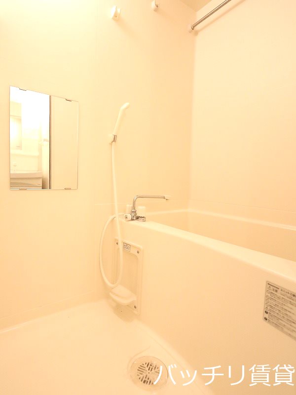 バス・シャワールーム　同型タイプの為現状優先