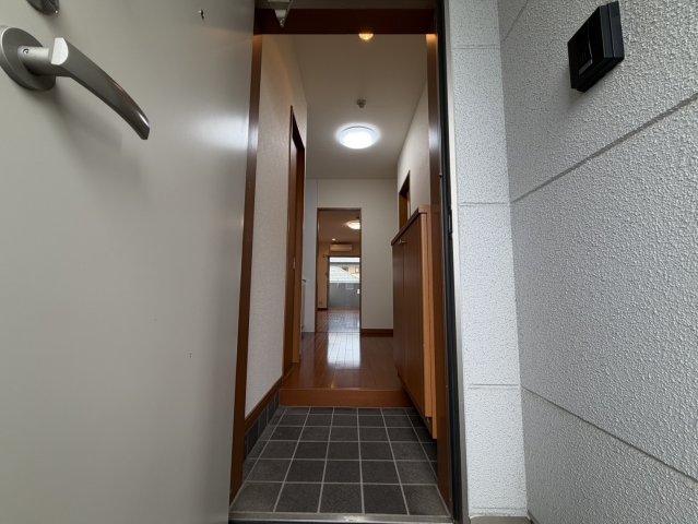 玄関　きれいな玄関です