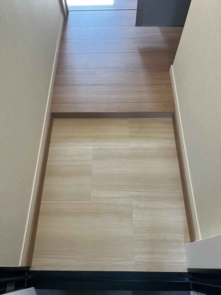 玄関　※同仕様