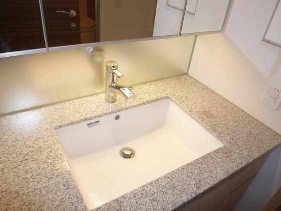 洗面設備　同タイプのお写真です