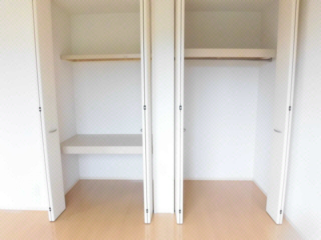 収納　洋室収納