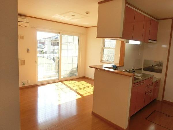 居室・リビング　カウンターキッチンです！