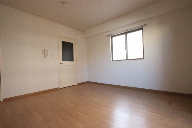 その他部屋・スペース　同物件別号室のものです。