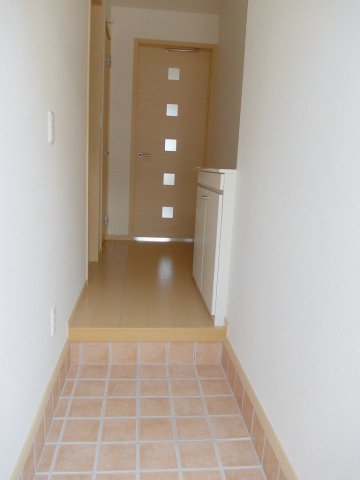 玄関　シンプルで使いやすい玄関です