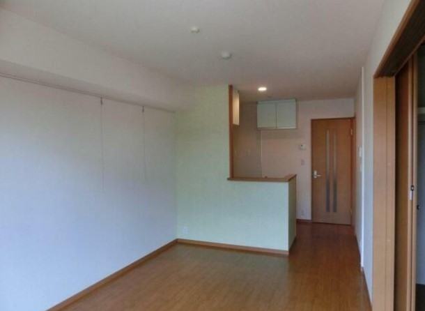 居室・リビング　※他の号室写真になります。