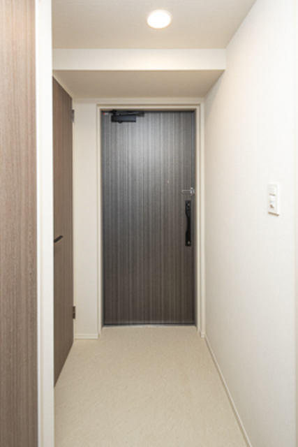 玄関　※写真は同タイプ住戸です。