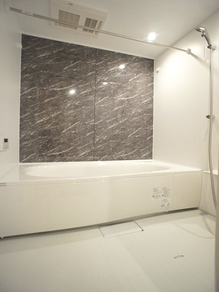 バス・シャワールーム　ゆったり過ごせるお風呂です♪