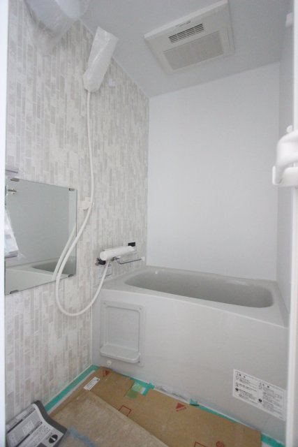 バス・シャワールーム　同物件別号室のお写真です