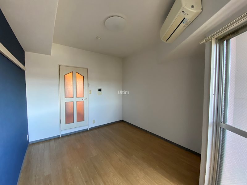 居室・リビング　※別のお部屋の写真です