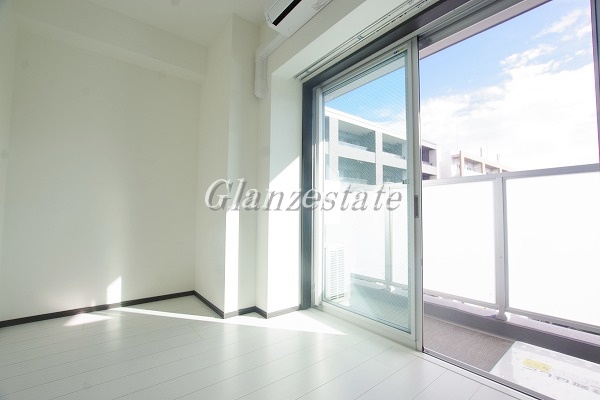 居室・リビング　☆広々としたお部屋☆