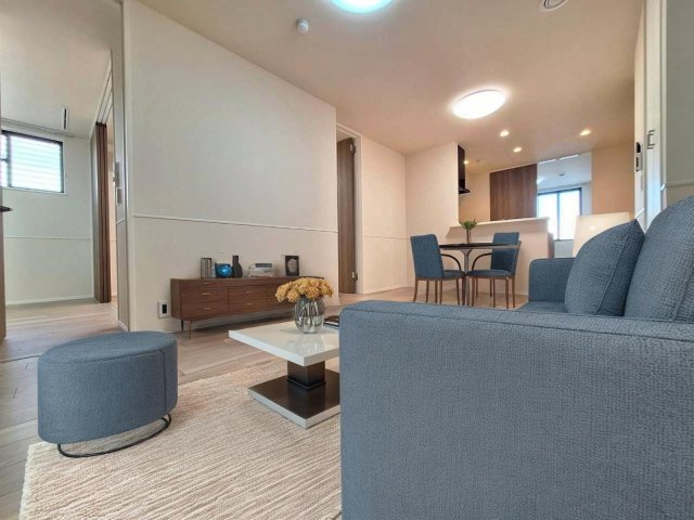 居室・リビング　★南向きリビング★