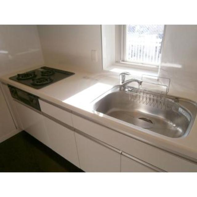 キッチン　※写真は同タイプ住戸です。