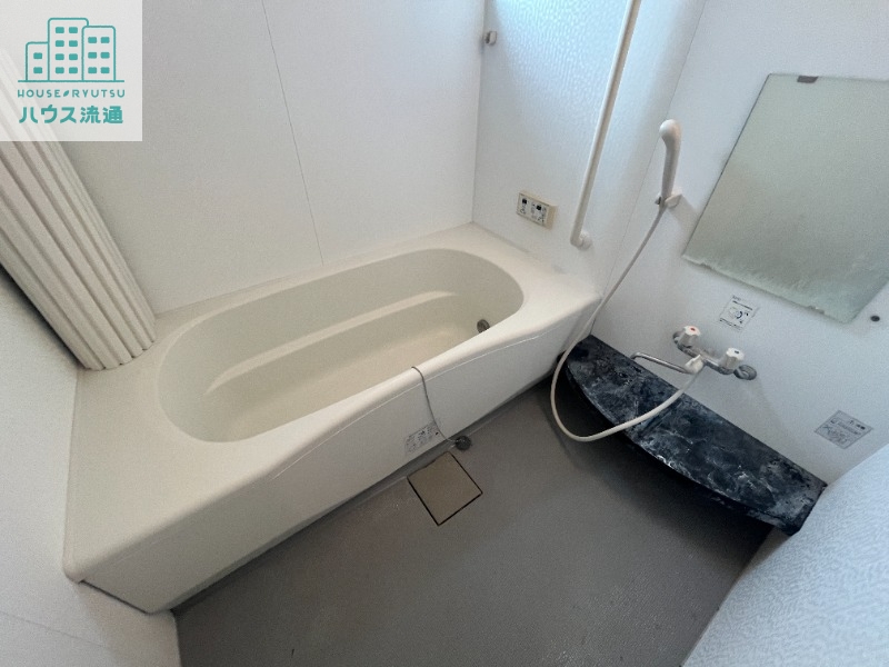 バス・シャワールーム　※別号室の写真