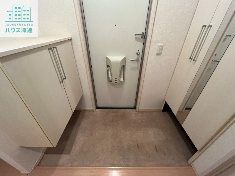 玄関　※別号室の写真