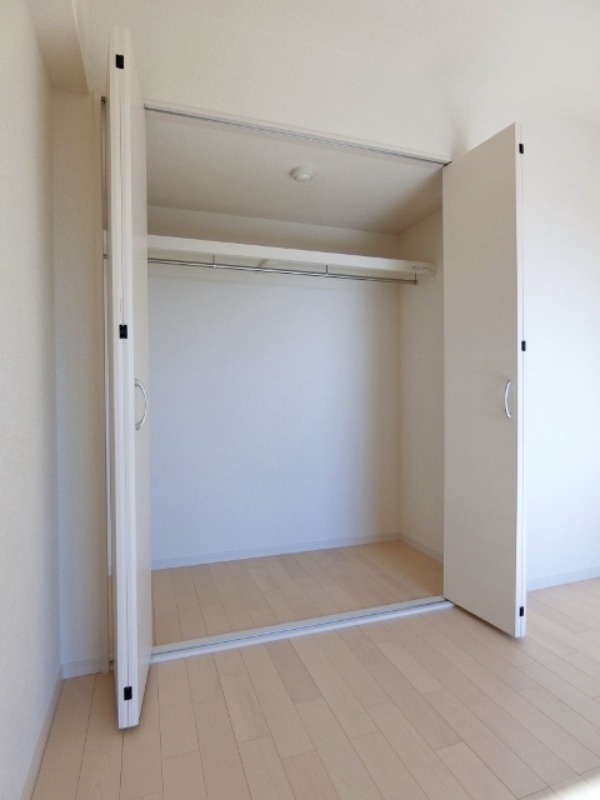 収納　図面と現状に相違がある場合には現状を優先