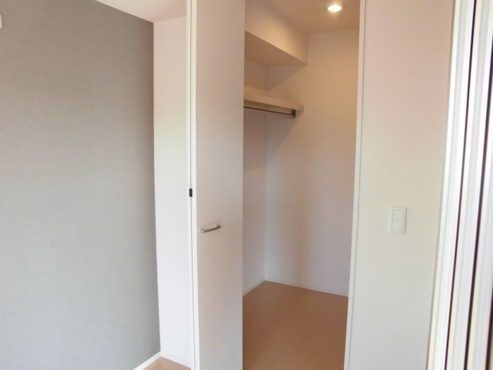 収納　ウォークインクローゼット