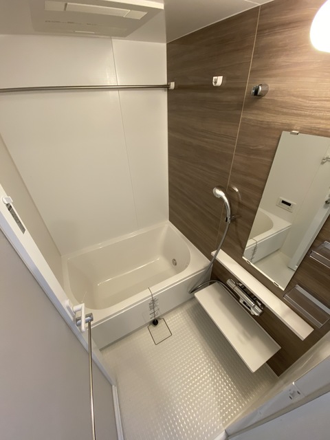 バス・シャワールーム　一日の疲れを癒してくれる大事な場所。