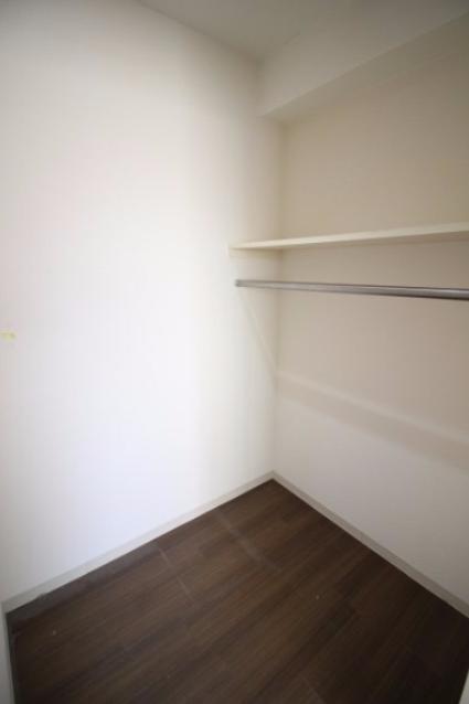 収納　ウォークインクローゼット