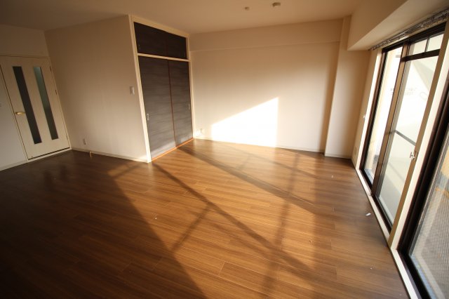 居室・リビング　ＬＤＫ18.5帖