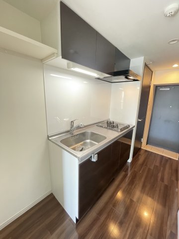 キッチン　※同物件別部屋参考写真