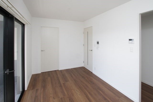 居室・リビング　※別号室類似